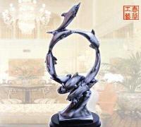 厂家直销海豚造型树脂家居装饰摆件——优雅工艺点亮生活空间