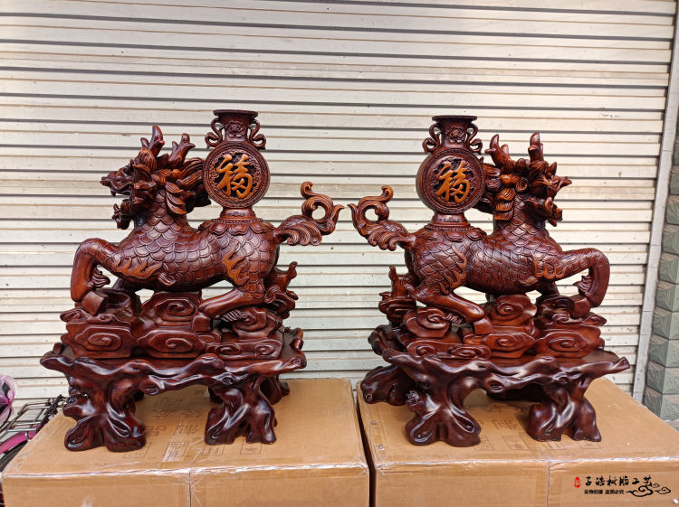 招财麒麟与貔貅 树脂工艺品风水摆件的吉祥寓意与实用价值
